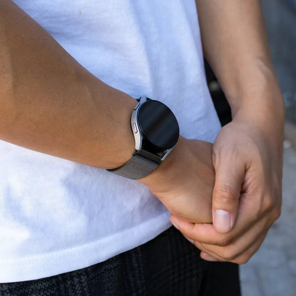 OnePlus Watch 3 - 43mm Milanese Strap (Black)