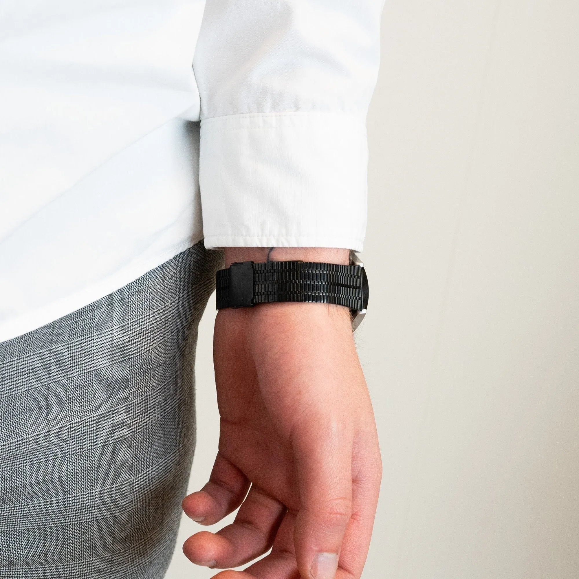 Bandz Bracelet acier réglable Coros Apex 46mm (noir)