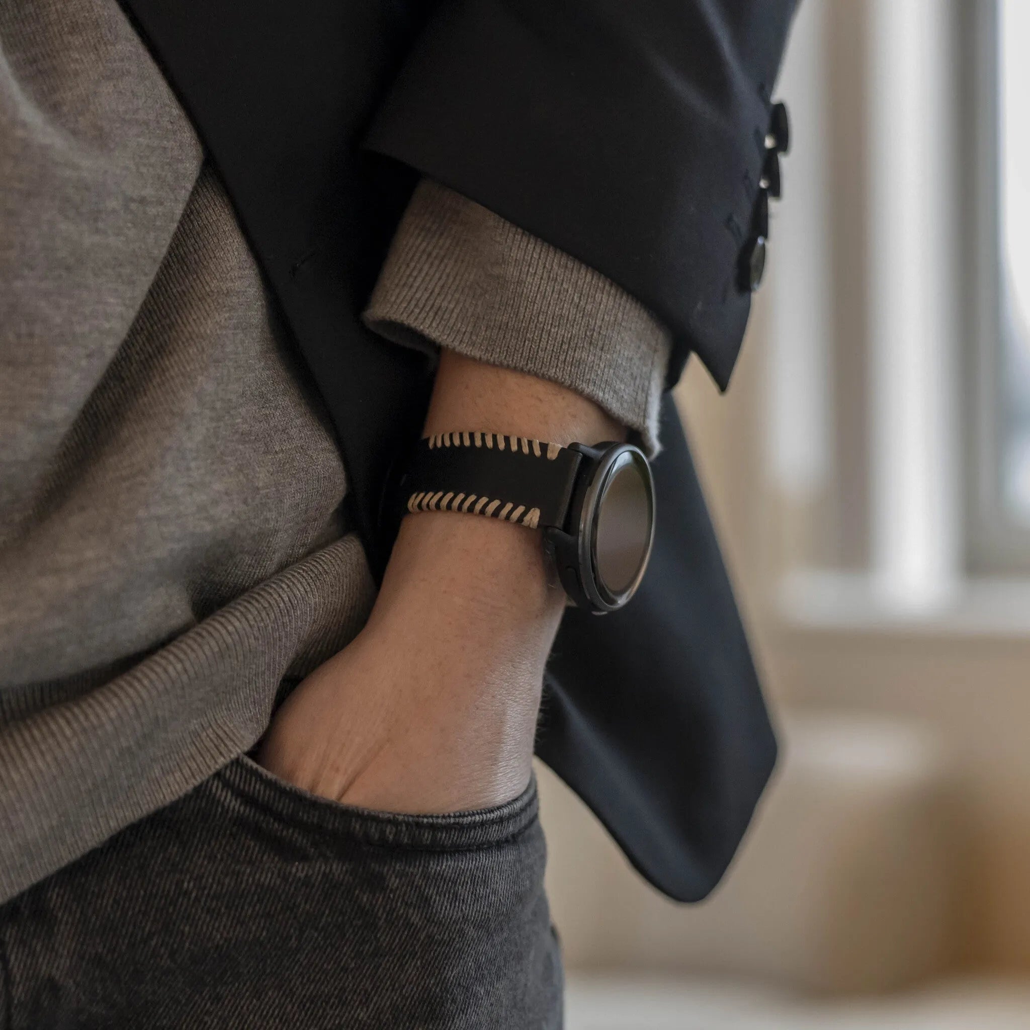 Bracelet cuir cousu Suunto Vertical 2 (noir)