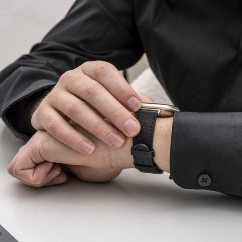 Bracelet cuir Fitbit Sense 2 (serré noir)