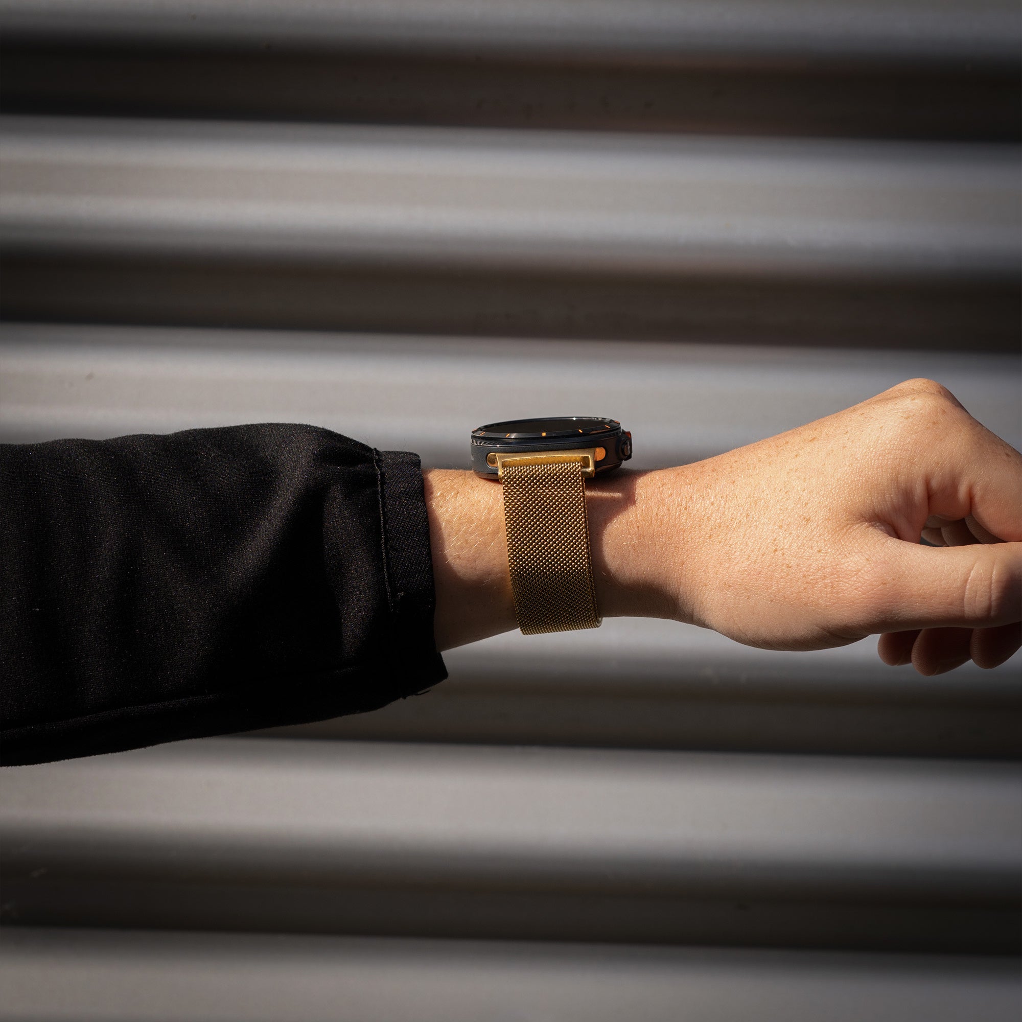Bracelet milanais Samsung Galaxy Watch Ultra (or)