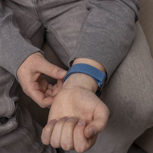 Bracelet nylon Garmin D2 Delta PX (bleu clair)