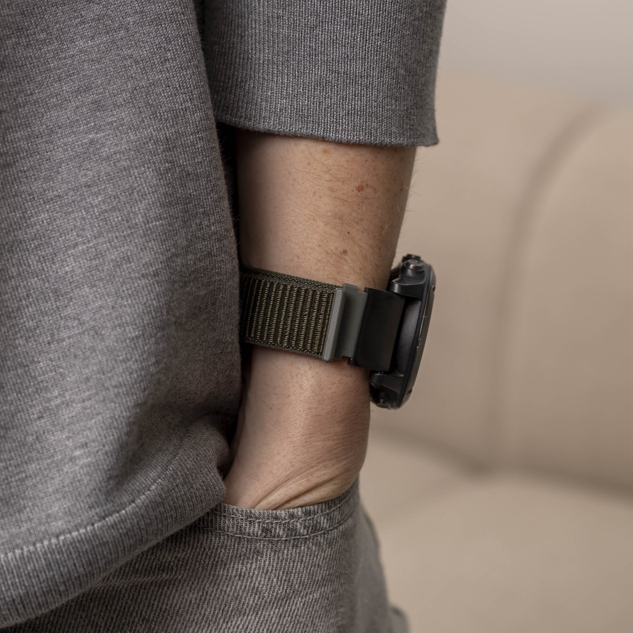 Bracelet nylon Garmin Quatix 8 - 51mm (vert militaire)