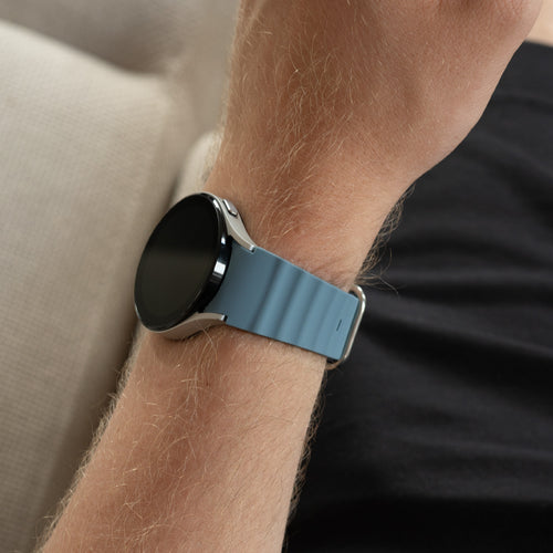 Silicone Ocean Strap, grey-blue, lifestyle photo
