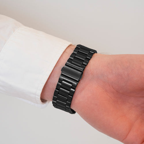 Steel Strap 'One Push', black, lifestyle photo