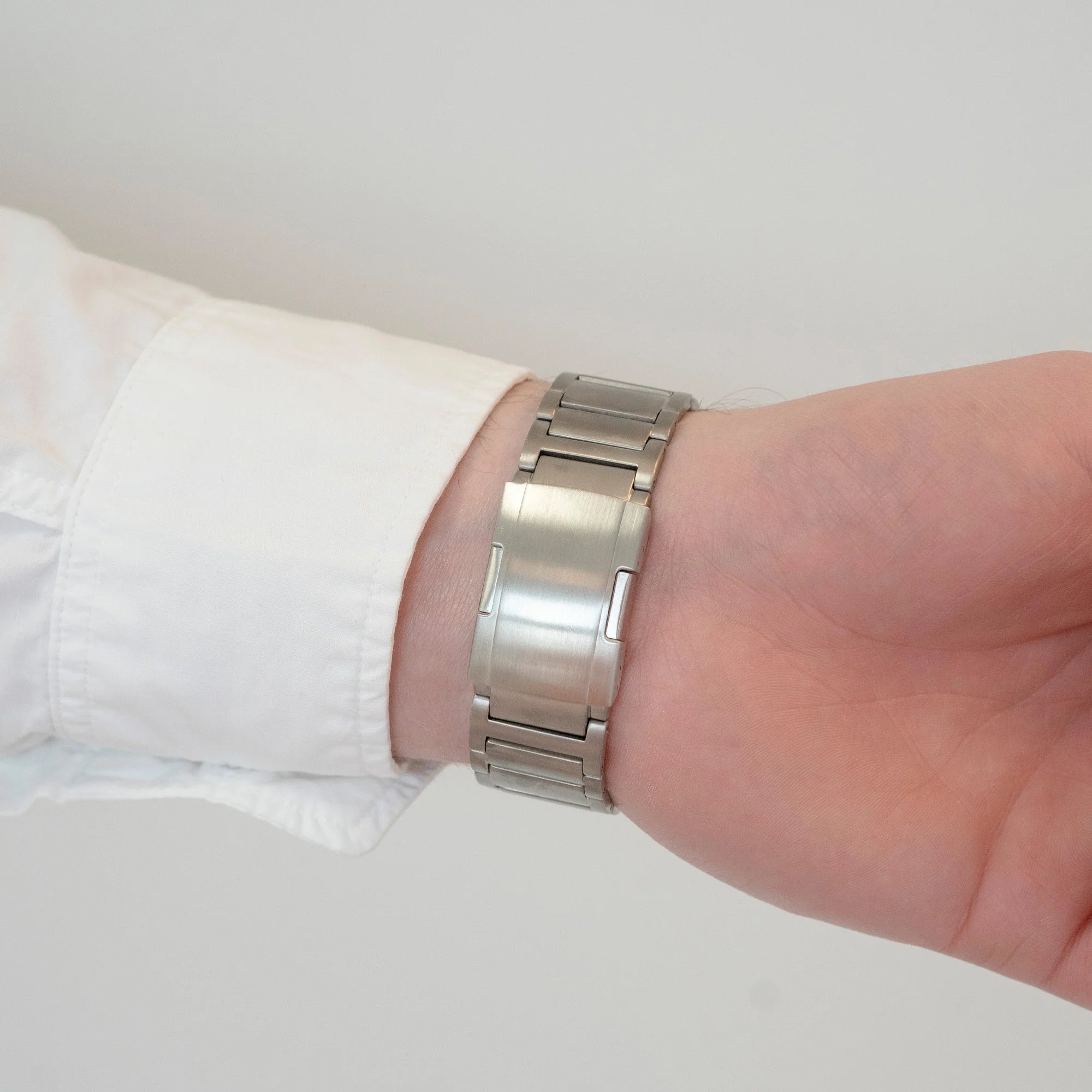 Bracelet titane 'One push' Samsung Galaxy Watch 5 Pro (argent)
