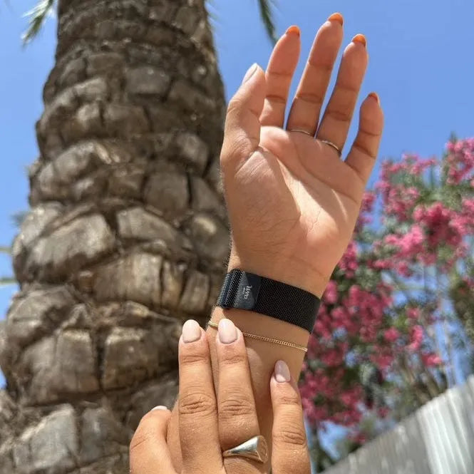 Bracelet milanais xoxo Wildhearts Apple Watch (noir)