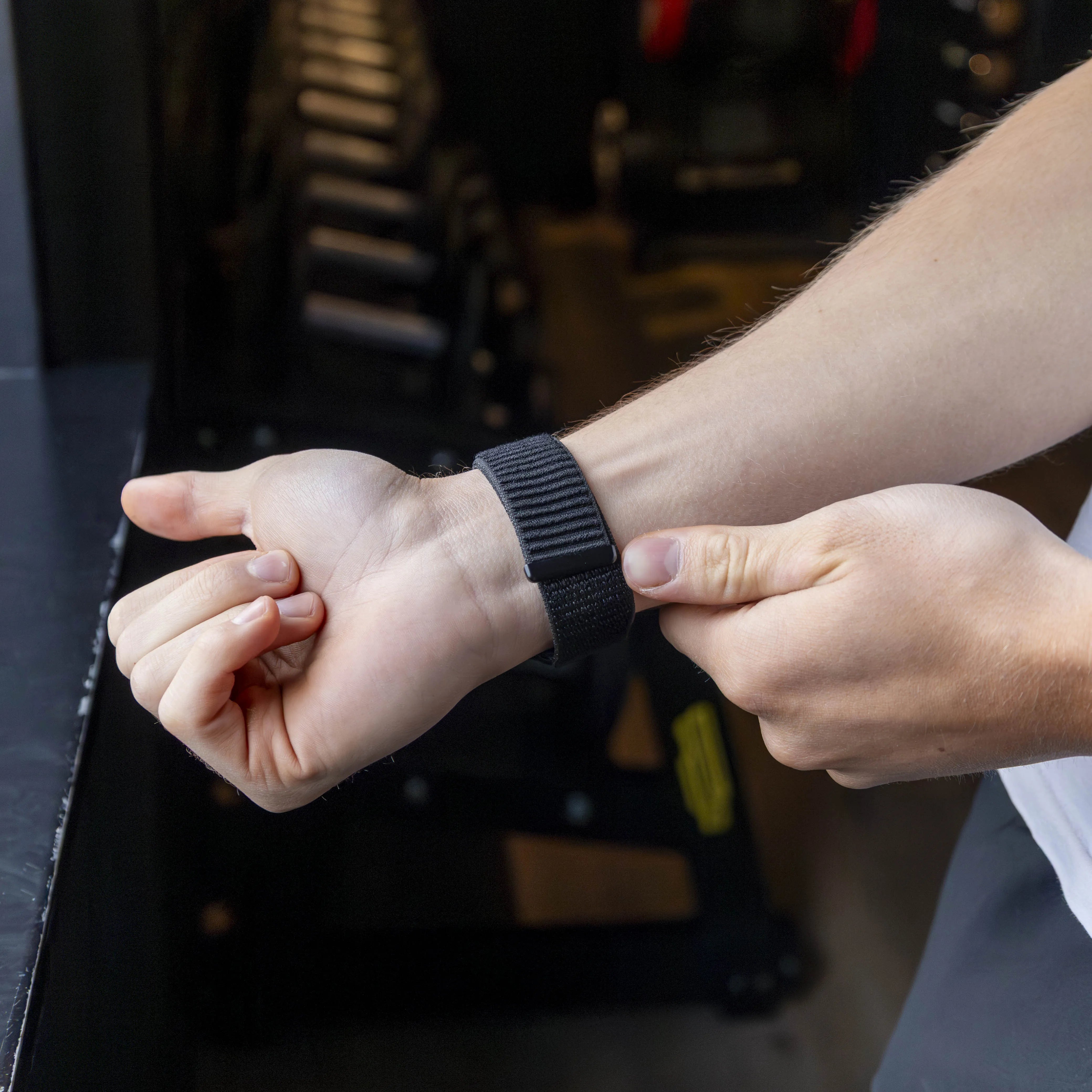 Strap-it Bracelet nylon Wave Apple Watch (noir)