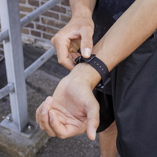 BALR Bracelet nylon avec boucle OnePlus Watch (noir)