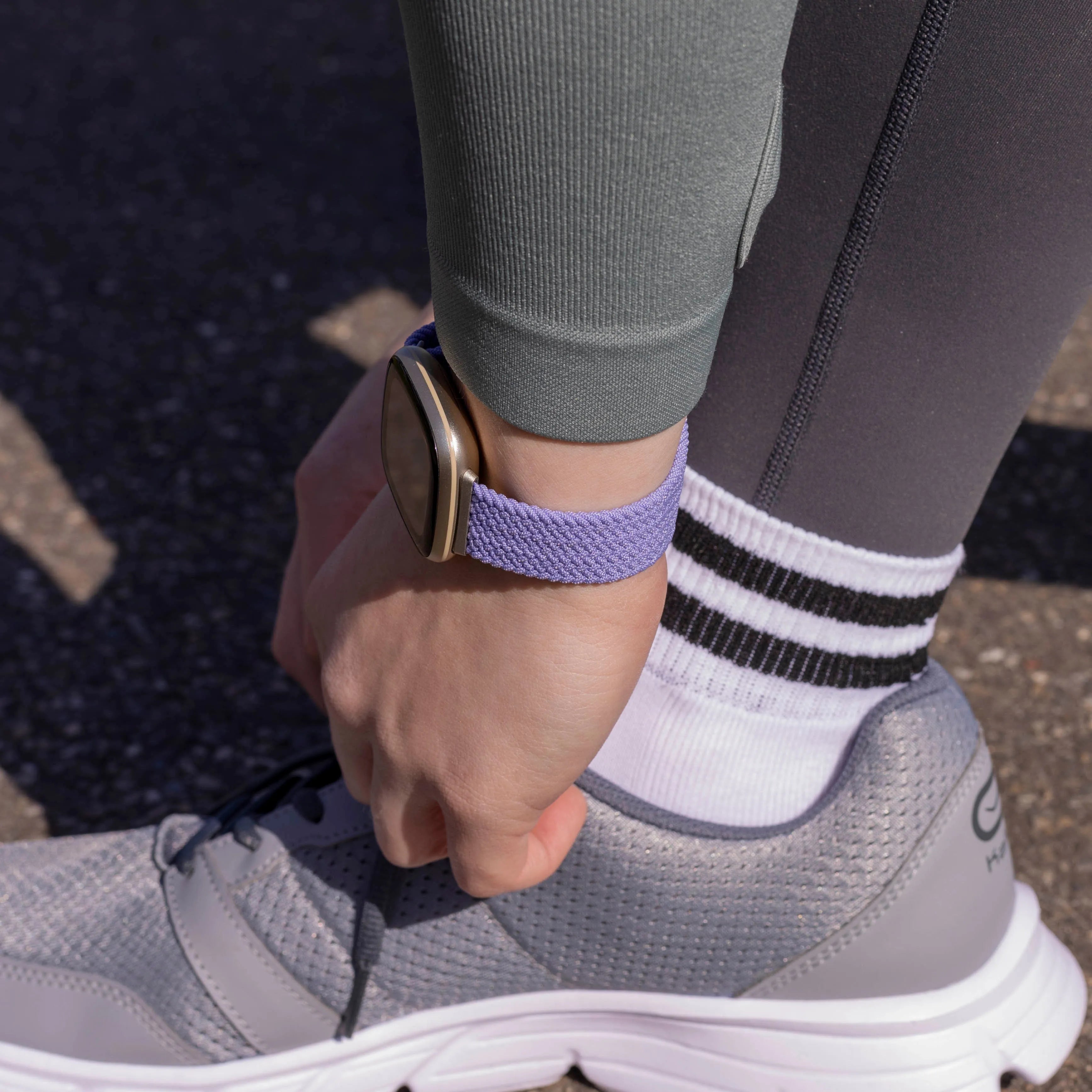 Bracelet tressé réglable Fitbit Sense (lila)