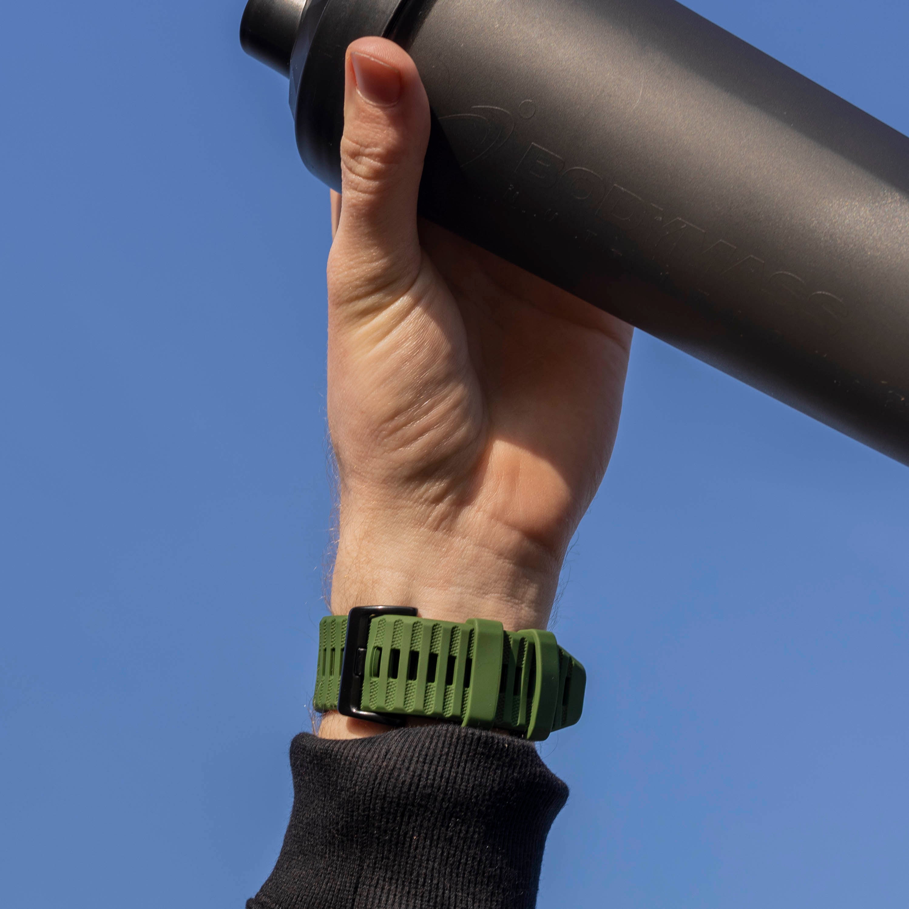 Garmin Fenix 8 - 51mm Silicone Strap (Dark Green)