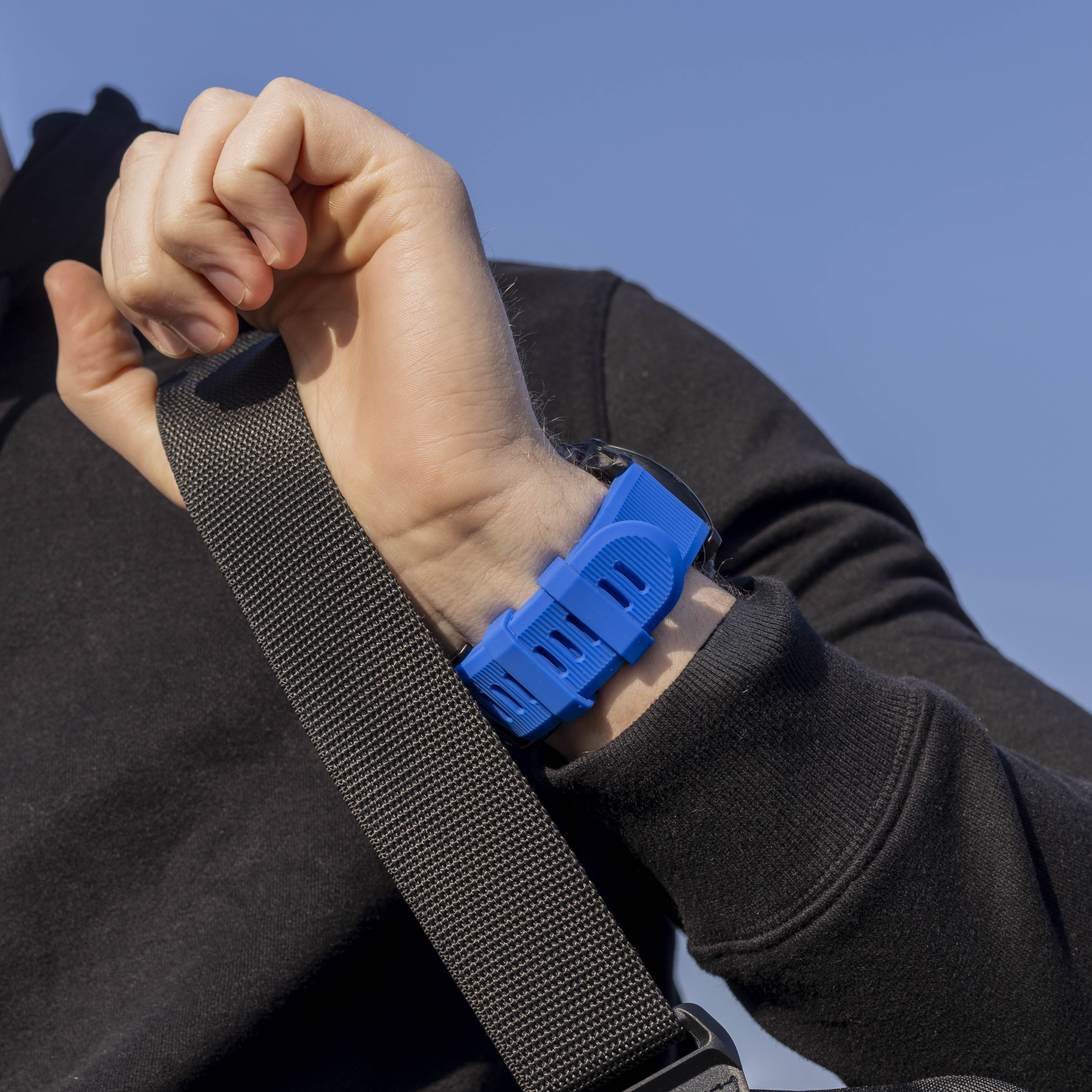 Bracelet silicone Garmin Fenix 8 - 51mm (bleu)